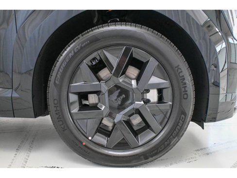 New 2026 Kia EV9 Land w/ Nightfall Edition Package image 8