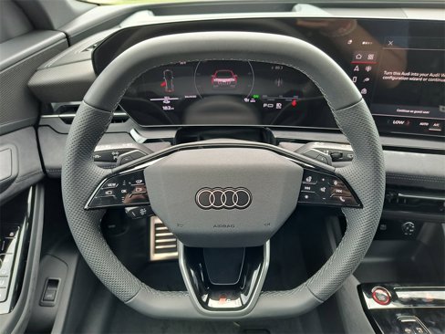 New 2025 Audi SQ6 e-tron Premium Plus image 8