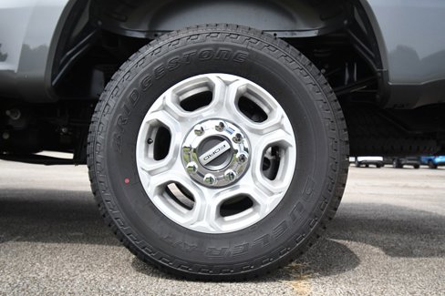 New 2025 Ford F250 XLT w/ 360-Degree Camera Package image 15