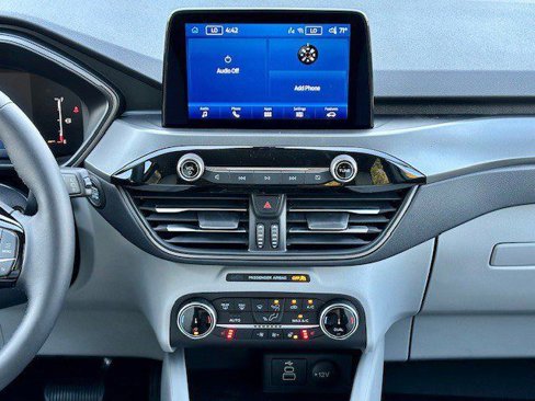 New 2026 Ford Escape Active image 18