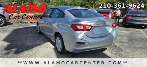 Used 2017 Chevrolet Cruze LT image 3