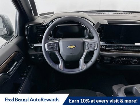 New 2026 Chevrolet Silverado 1500 LT w/ Z71 Off-Road Package image 16