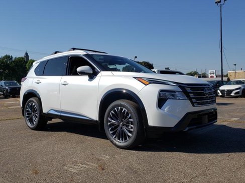 New 2026 Nissan Rogue Platinum image 8