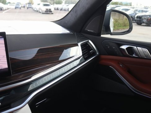 New 2026 BMW X7 xDrive40i w/ Executive Package image 23