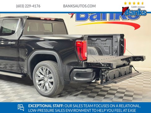 New 2026 GMC Sierra 1500 Denali w/ Denali Reserve Package image 7