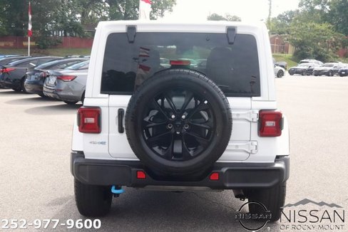 Used 2024 Jeep Wrangler Unlimited Sahara image 6