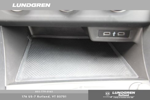 Used 2023 Volkswagen Jetta Sport image 19