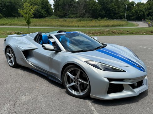 Used 2024 Chevrolet Corvette E-Ray image 1