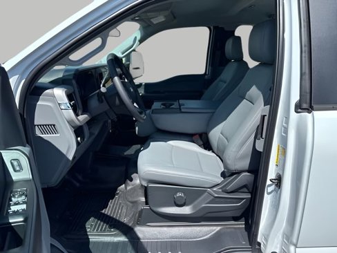 New 2026 Ford F250 XL image 9