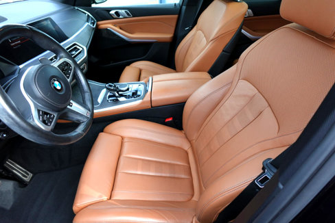 Used 2022 BMW X5 xDrive40i w/ M Sport Package image 10