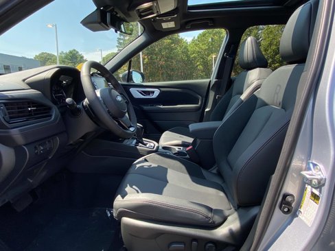 New 2025 Subaru Forester Touring image 12