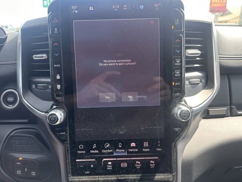 New 2025 RAM 2500 Laramie image 24
