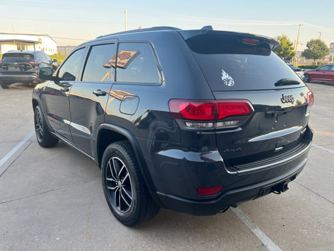 Used 2017 Jeep Grand Cherokee Trailhawk image 4