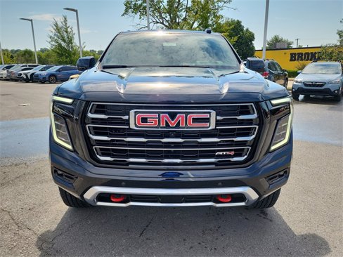 New 2026 GMC Yukon AT4 w/ AT4 Premium Plus Package image 10