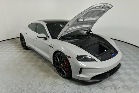 New 2025 Porsche Taycan 4S image 33
