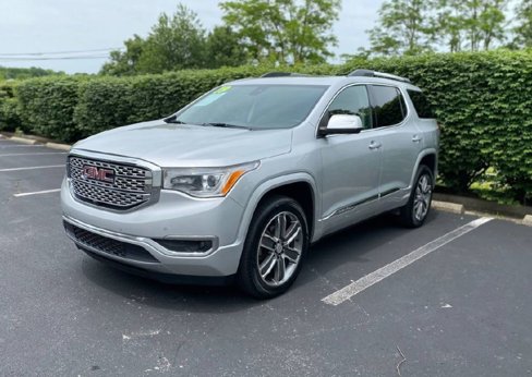 Used 2019 GMC Acadia Denali w/ Technology Package image 2