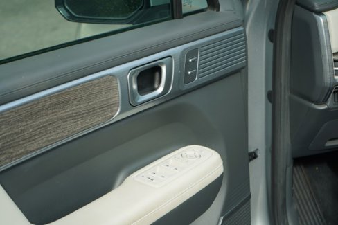 Used 2024 Hyundai Santa Fe Calligraphy image 24