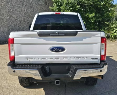 Used 2019 Ford F250 XLT w/ XLT Value Package image 4
