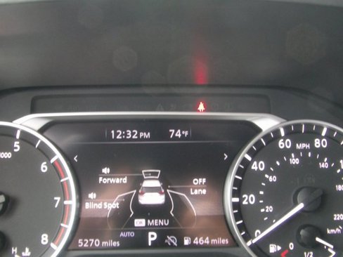Certified 2024 Nissan Rogue S image 32