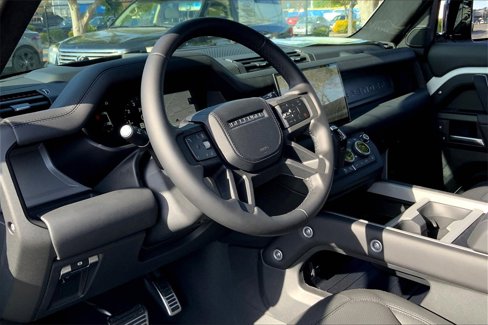 New 2025 Land Rover Defender 130 V8 image 8
