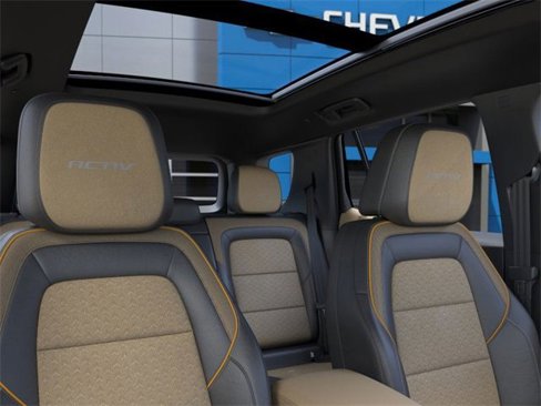 New 2026 Chevrolet Equinox ACTIV w/ Safety and Technology Package image 24