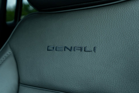 Used 2023 GMC Yukon XL Denali image 36