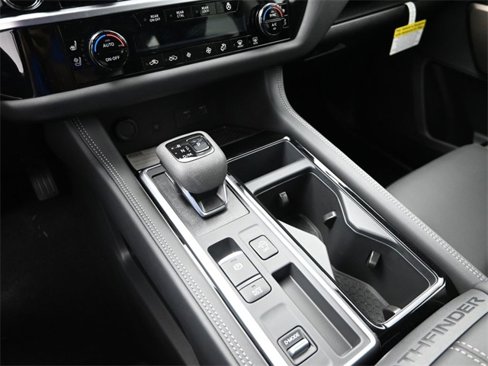 New 2025 Nissan Pathfinder Platinum image 20