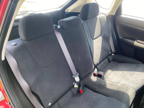 Used 2010 Subaru Impreza 2.5i Premium image 15