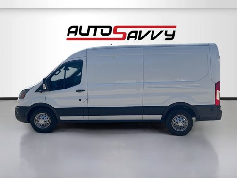 Used 2024 Ford Transit 250 148 Medium Roof Extended AWD image 4