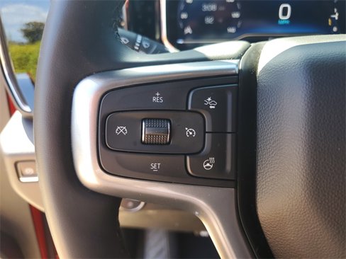 Used 2024 Chevrolet Silverado 1500 LT image 16