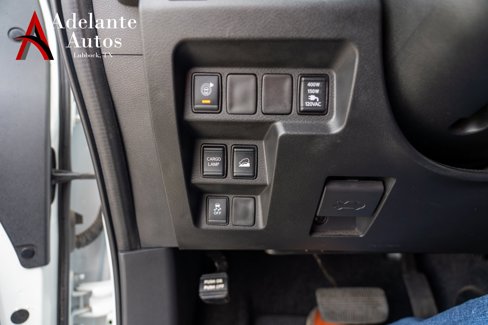 Used 2024 Nissan Frontier SV w/ SV Convenience Package image 11