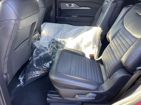 New 2025 Ford Explorer ST-Line image 10