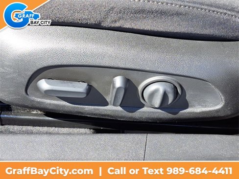 Used 2016 Chevrolet Malibu LT image 33