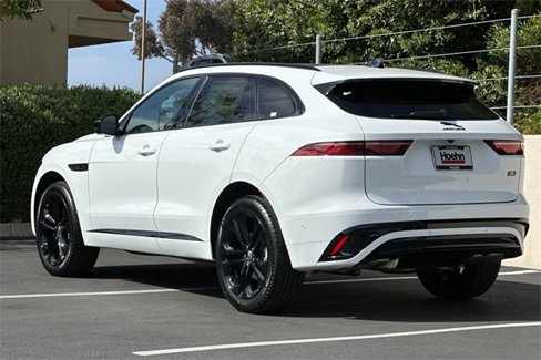 New 2026 Jaguar F-PACE R-Dynamic S image 3