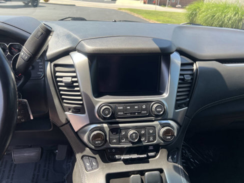 Used 2020 Chevrolet Suburban LT image 19