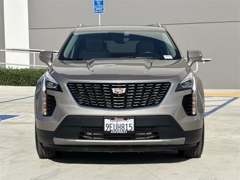 Used 2022 Cadillac XT4 Premium Luxury w/ Enhanced Visibility Package image 7