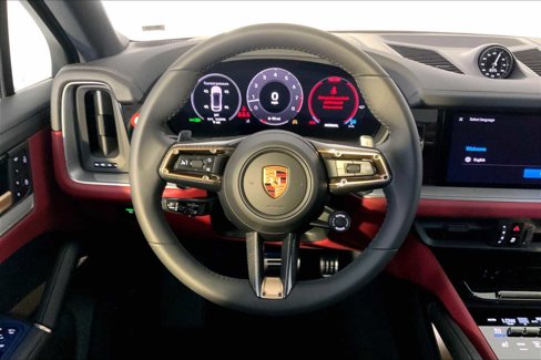 New 2025 Porsche Cayenne S image 15