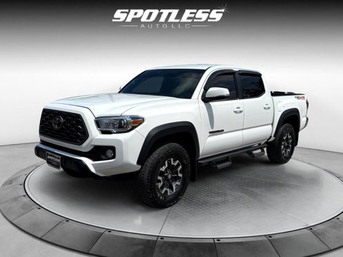 Used 2023 Toyota Tacoma TRD Off-Road image 1