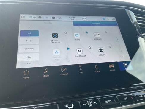 New 2025 Jeep Wagoneer 4WD image 29