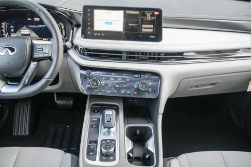 New 2026 INFINITI QX60 Luxe w/ Cargo Package image 12