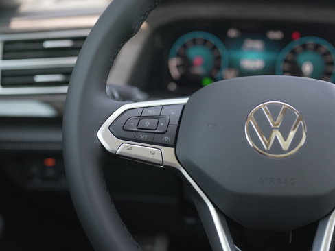 New 2026 Volkswagen Atlas SEL Premium R-Line image 17