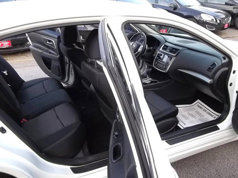 Used 2016 Nissan Altima 2.5 SR image 9