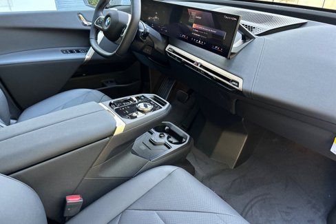 New 2026 BMW iX xDrive60 w/ Premium Package image 13