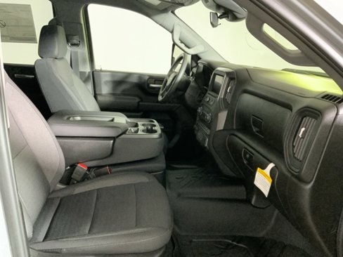 New 2025 Chevrolet Silverado 2500 Custom w/ Custom Convenience Package image 33