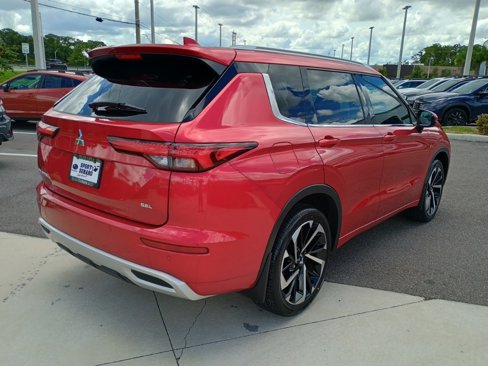 Used 2023 Mitsubishi Outlander SEL image 5