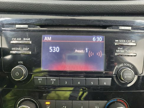 Used 2017 Nissan Rogue S image 25