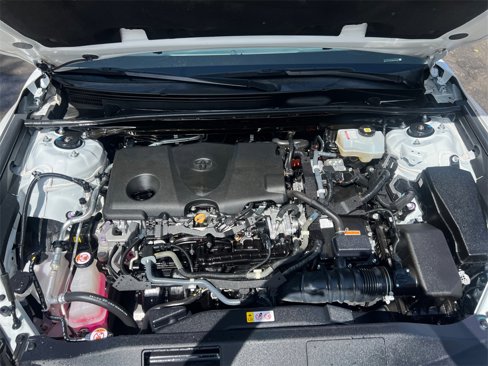 Used 2022 Toyota Camry SE image 33