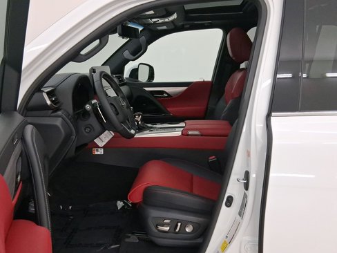 New 2025 Lexus LX 600 F Sport image 5