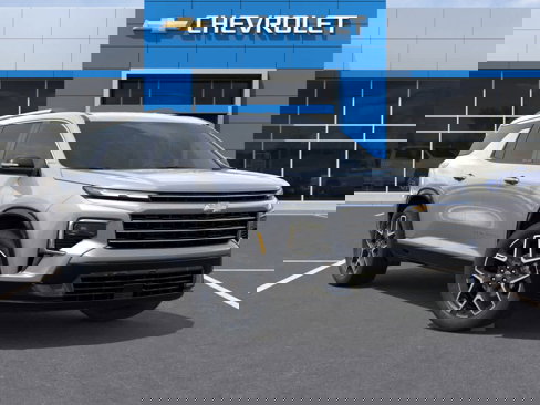New 2026 Chevrolet Traverse High Country w/ LPO, Floor Liner Package image 7