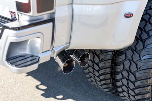 Used 2024 Ford F450 Limited w/ FX4 Off-Road Package image 22